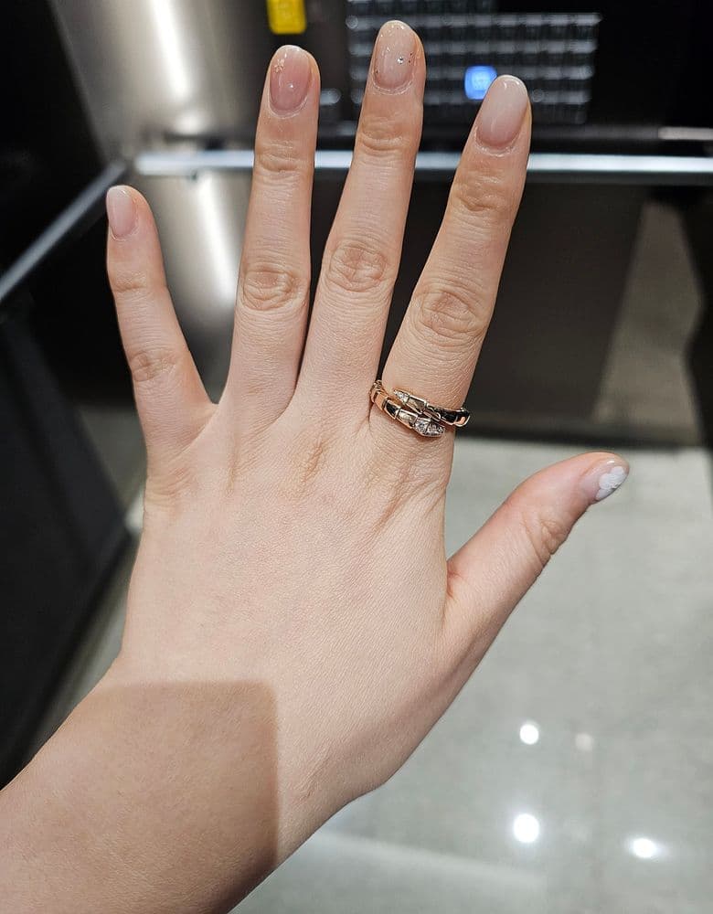 불가리 세르펜티 반지