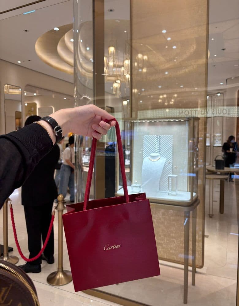 Looking to buy a Cartier Love Ring at Centum.