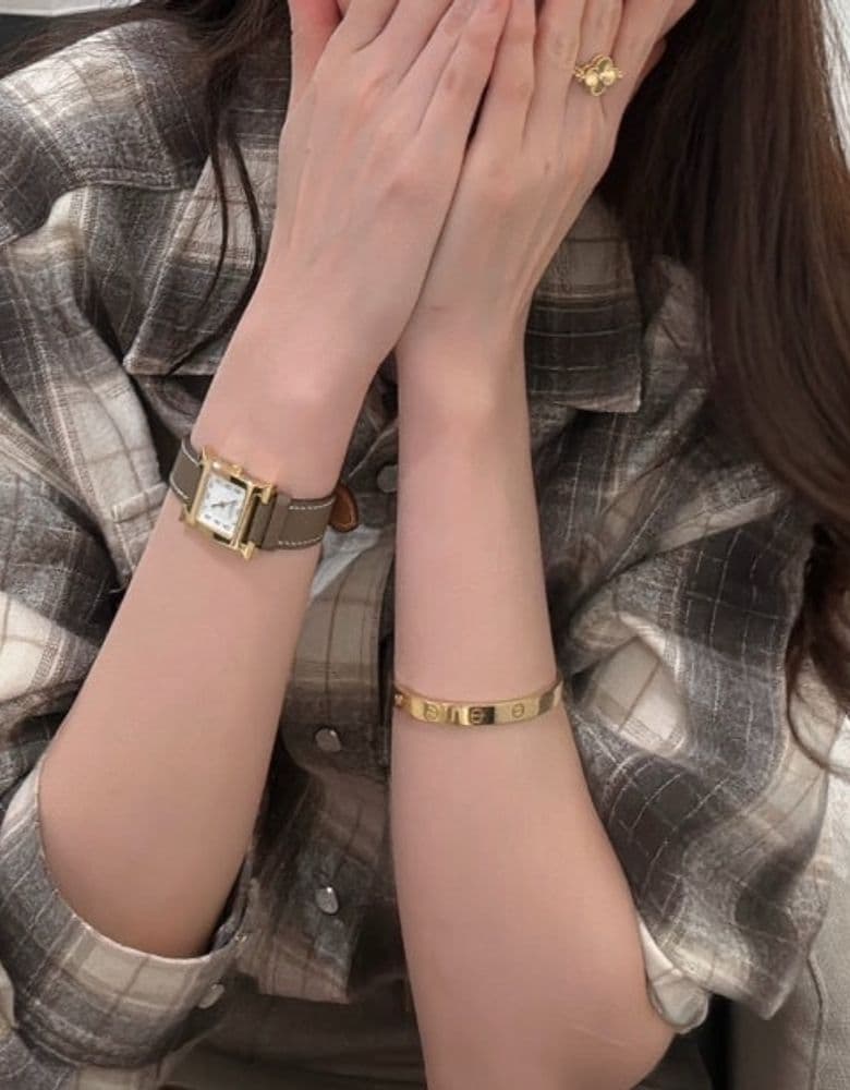 까르띠에 러브팔찌 옐로골드 17호