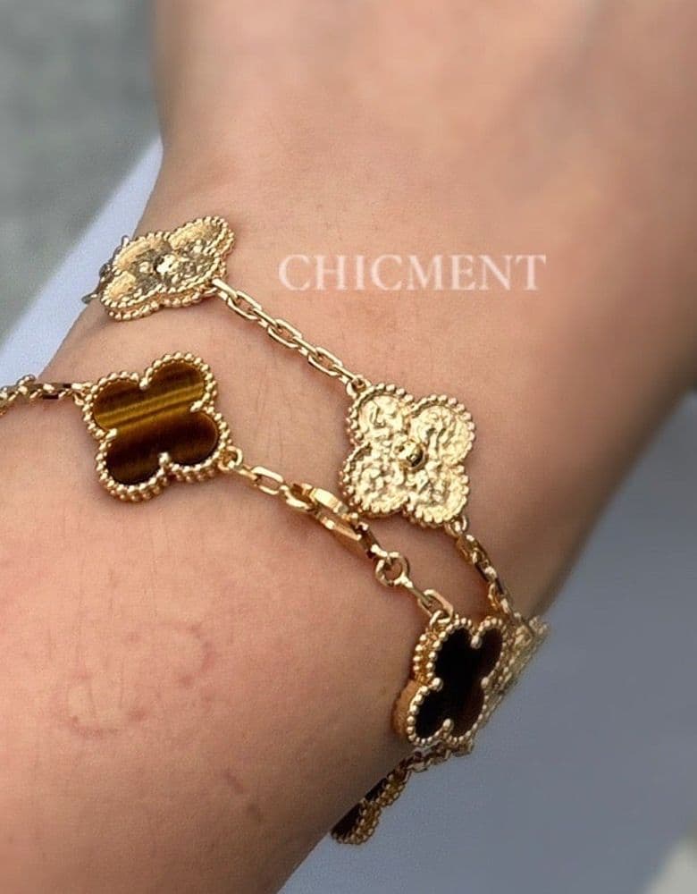 반클리프 5모티브 레이어드 (feat. 해머드 옐골)