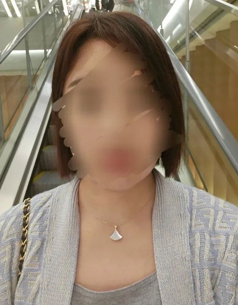 Bulgari Divas' Dream Large Mother-of-Pearl Necklace Review