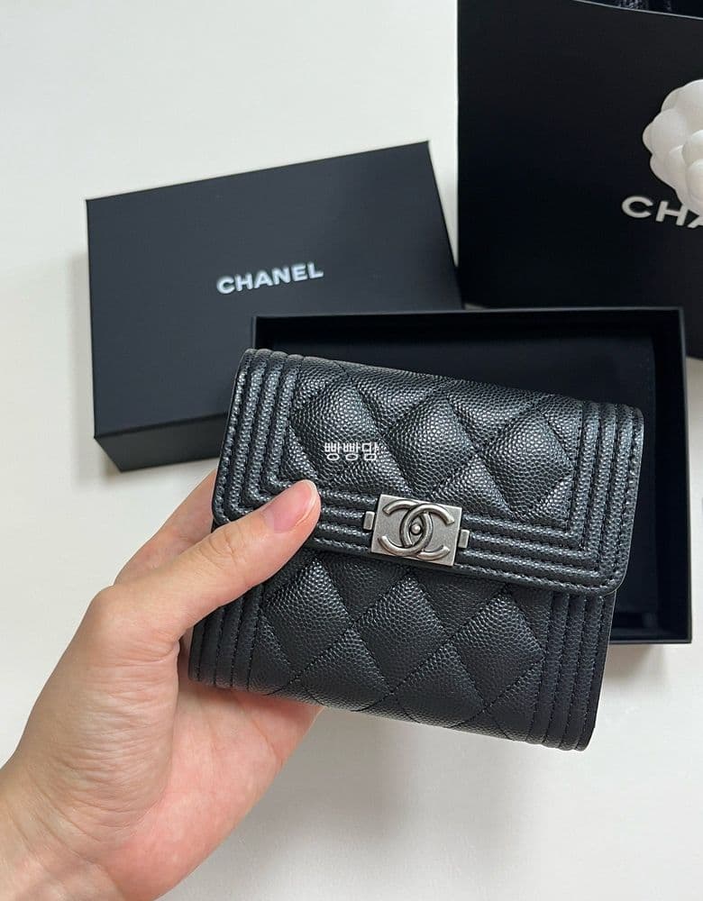 Chanel Boy Wallet, Caviar leather with silver hardware