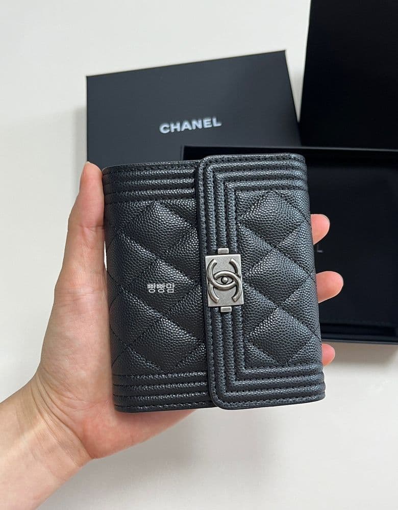 Chanel Boy Wallet, Caviar leather with silver hardware