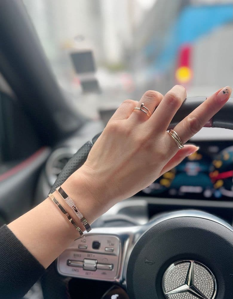 까르띠에 엥끌루반지, 트리니티 링 레이어드