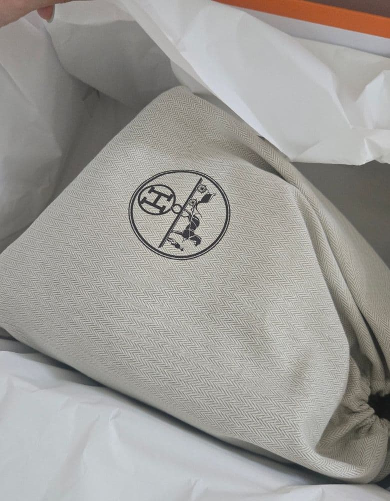 Purchased an Hermès Picotin Craie 22.