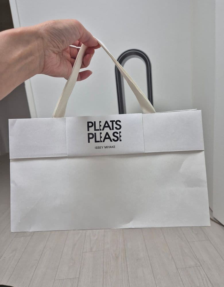 Pleats Please Leaf Top