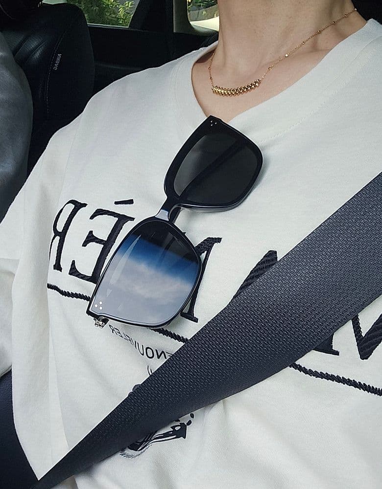 Gentle Monster Bailou sunglasses