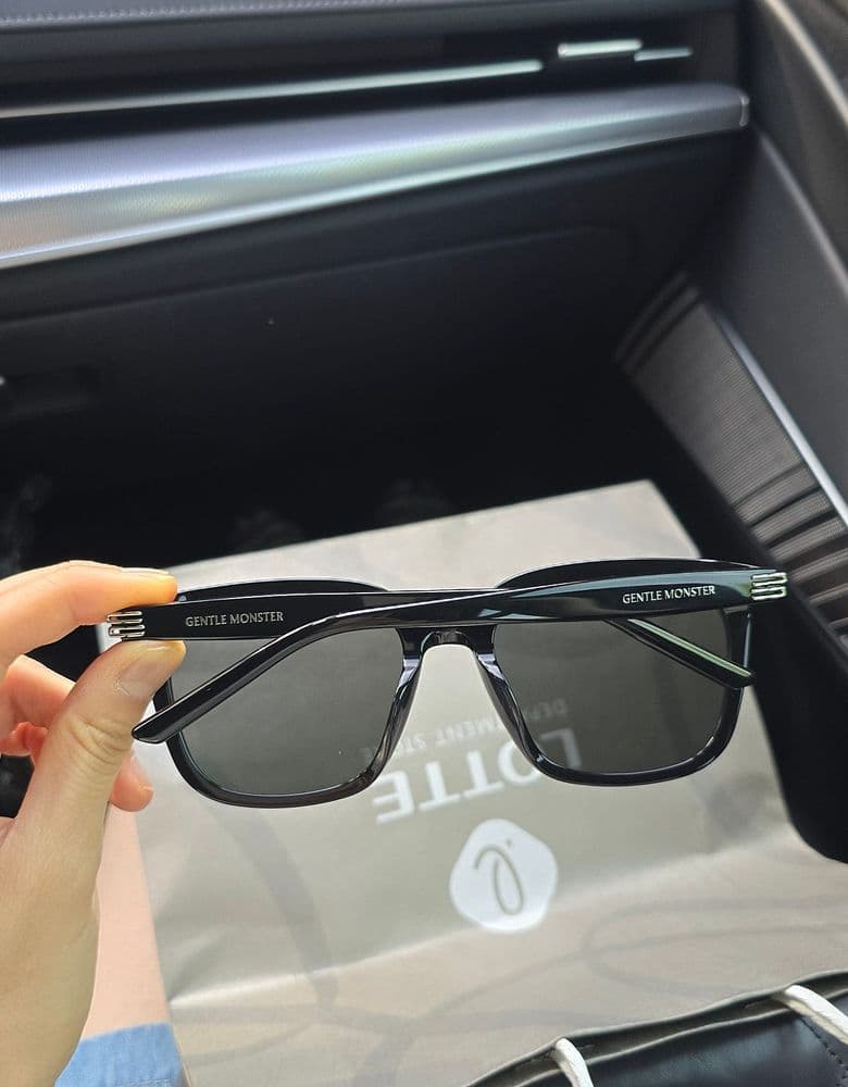 Gentle Monster Bailou sunglasses