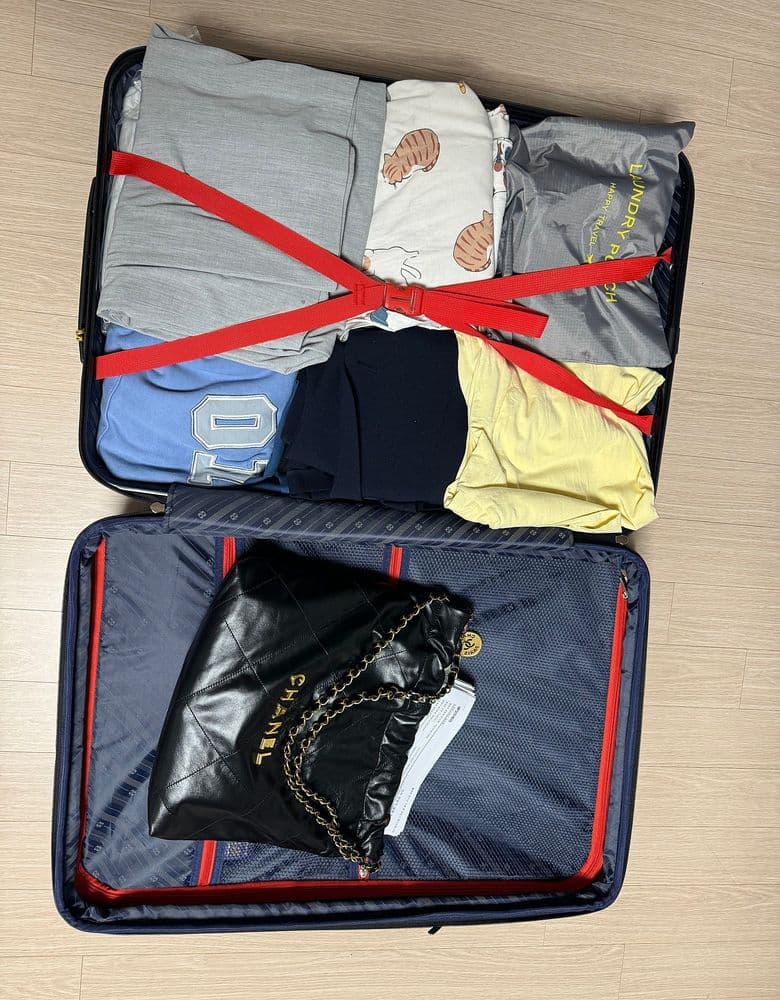 My one-year review of the Chanel 22 bag in black with gold hardware (small size).