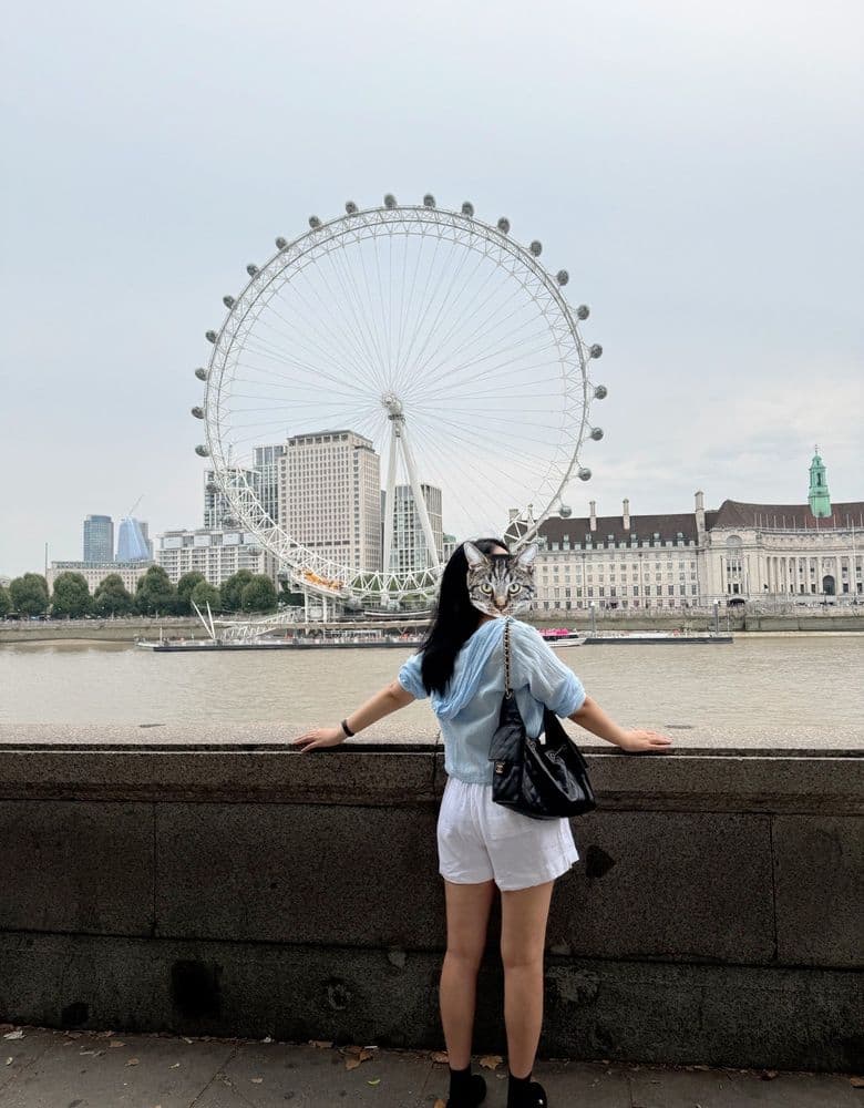 Chanel 2.5 Small Caviar Bag - IRL look