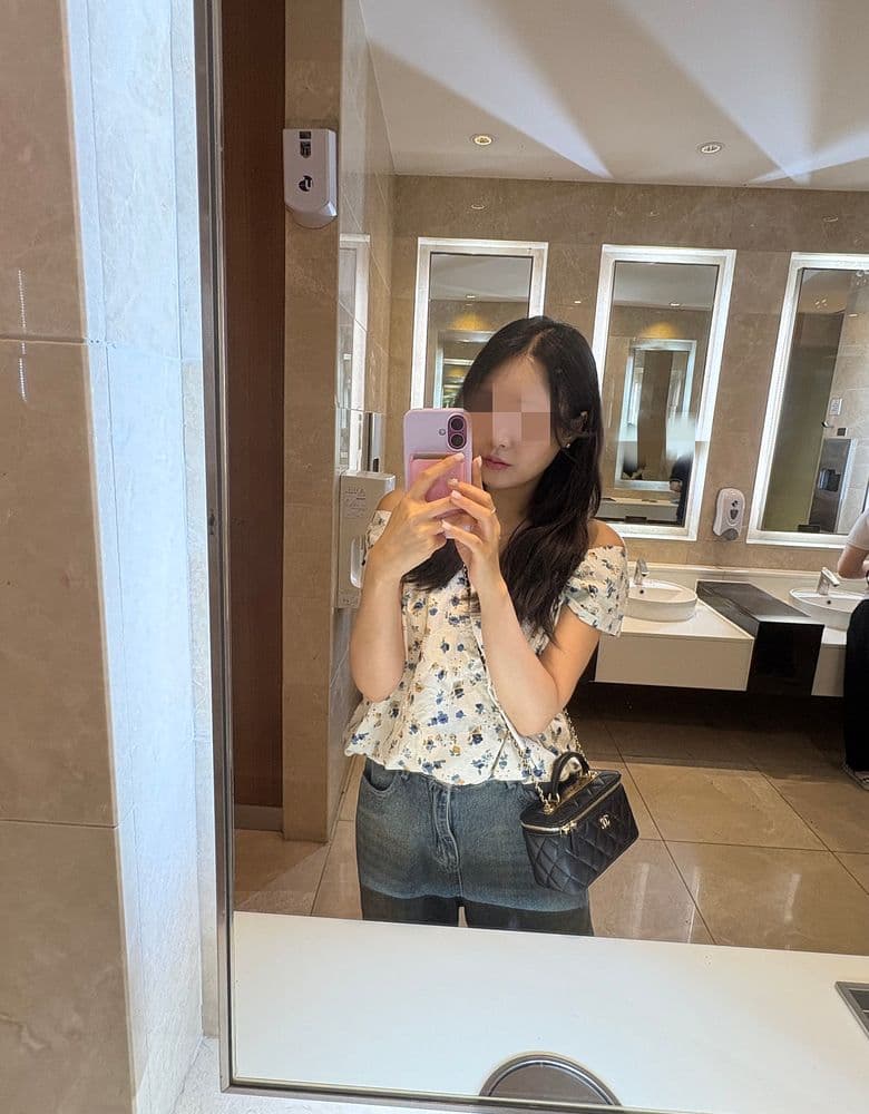 Chanel vanity bag, modeled.