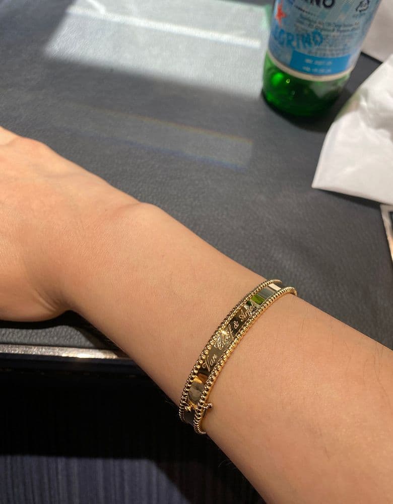 반클리프 뻬를리 시그니쳐 팔찌