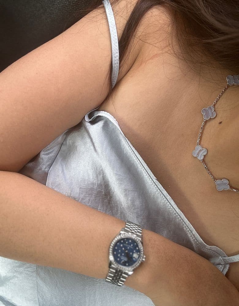 Van Cleef & Arpels chalcedony necklace