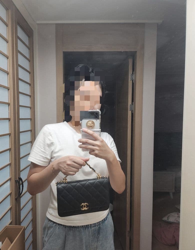 Chanel Coco First WOC