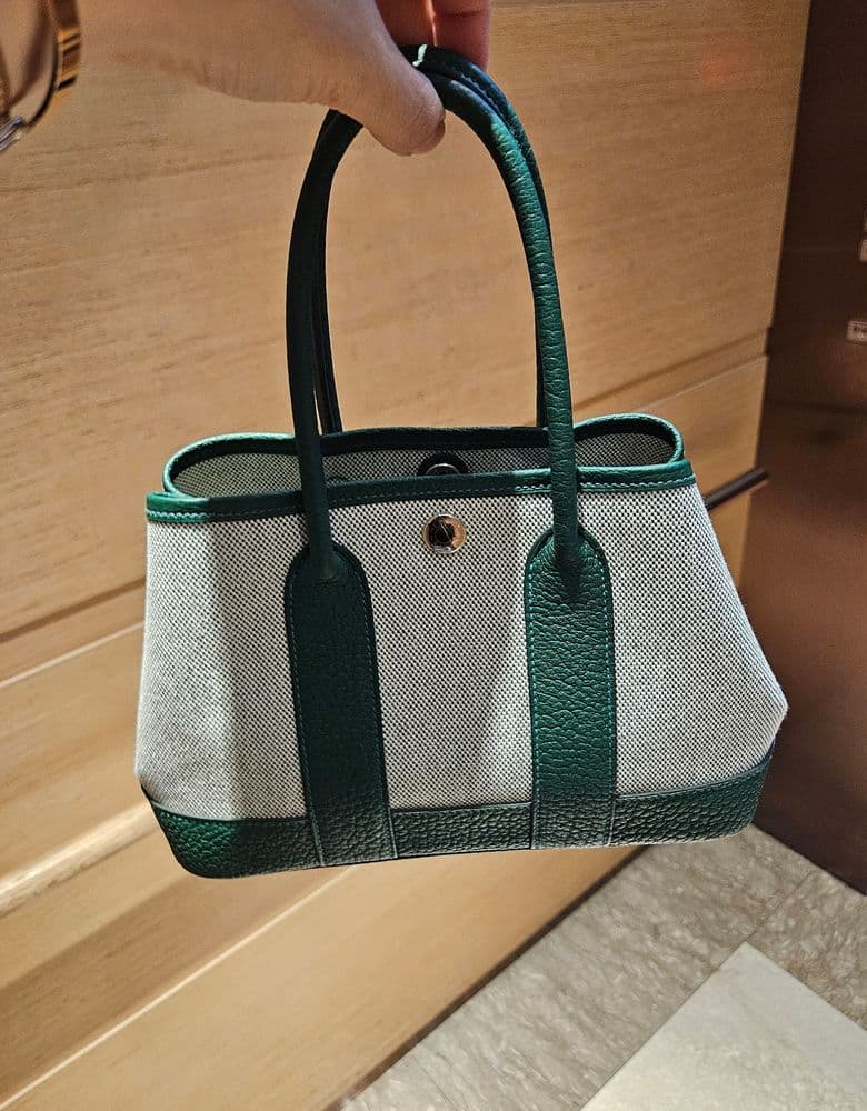 에르메스 네오 가든파티 캔버스