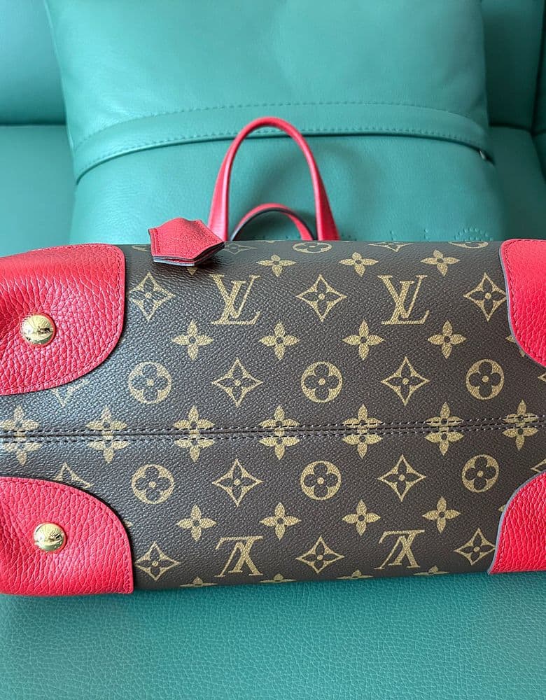 Louis Vuitton Retiro Red