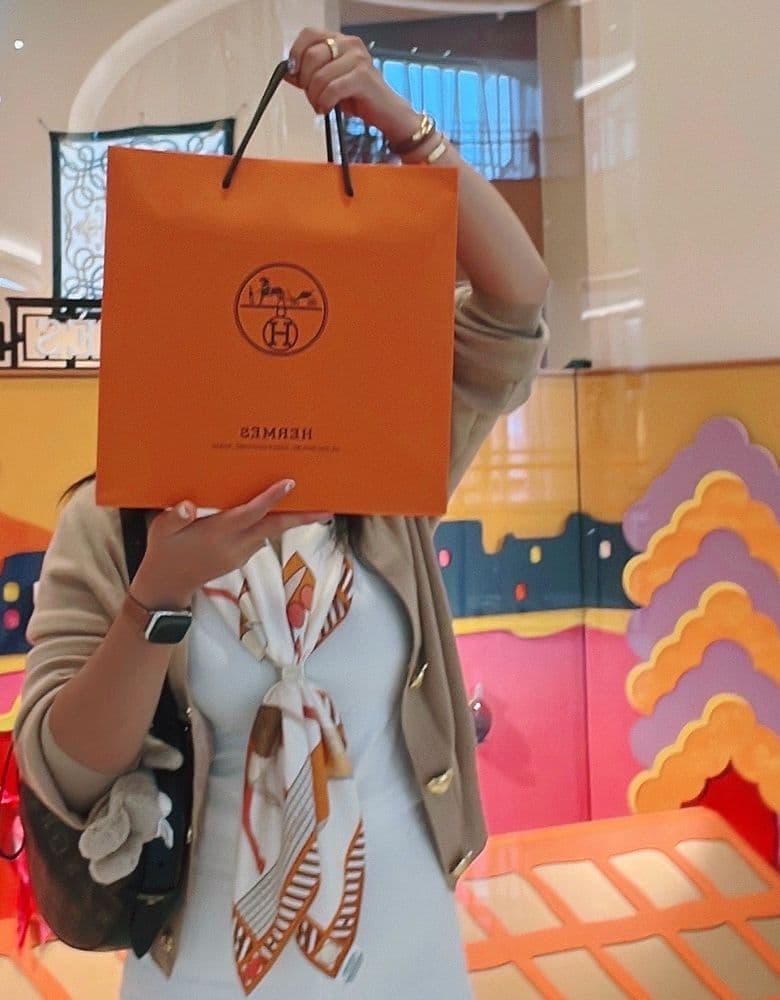 I got my hands on the Hermès Mibeline (Mini Evelyne) Sellier Epsom in Gold!