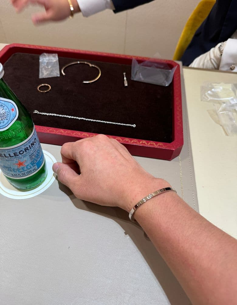 Cartier Love ring in white gold, size 18.