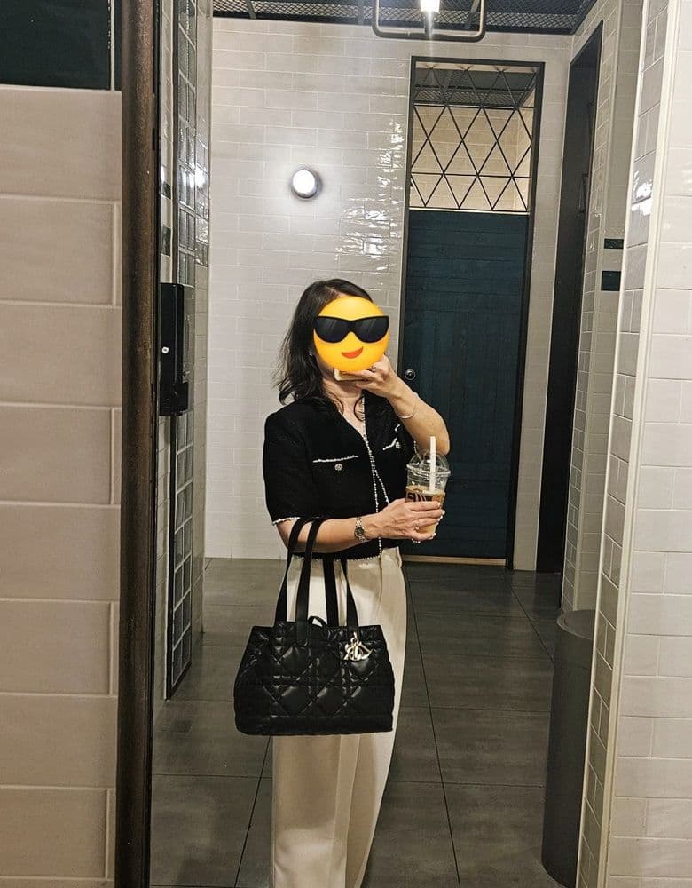 Dior Toujours Medium in Black