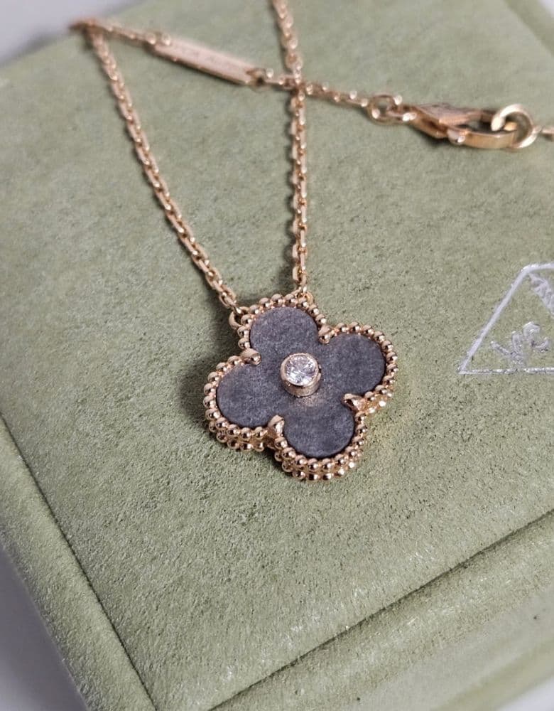 Van Cleef & Arpels Holiday Necklace - Silver Obsidian