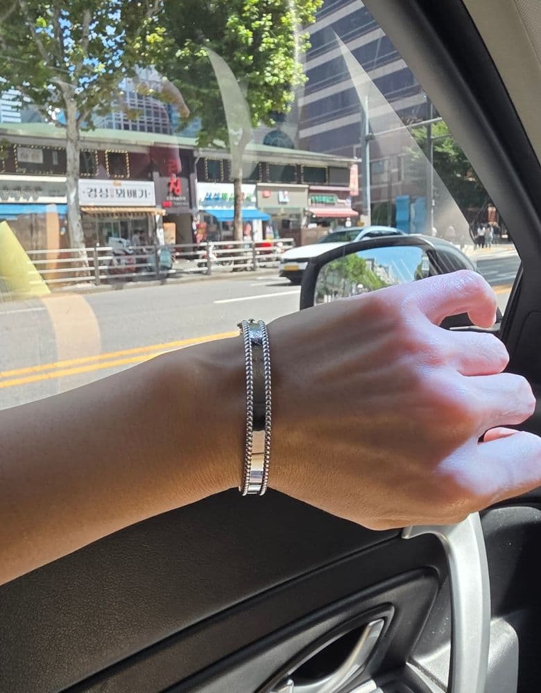 반클리프 빼를리 팔찌 화이트 골드