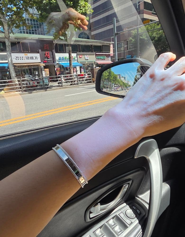 반클리프 빼를리 팔찌 화이트 골드