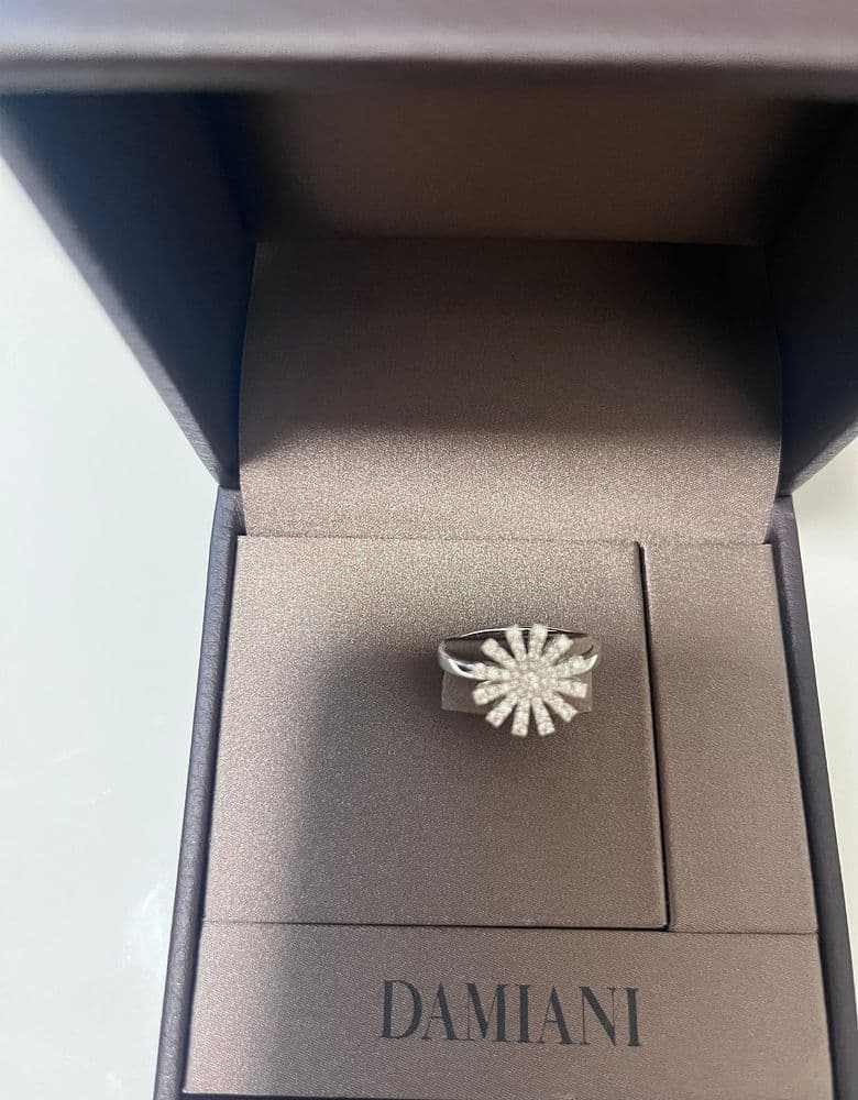 Damiani Margherita Ring