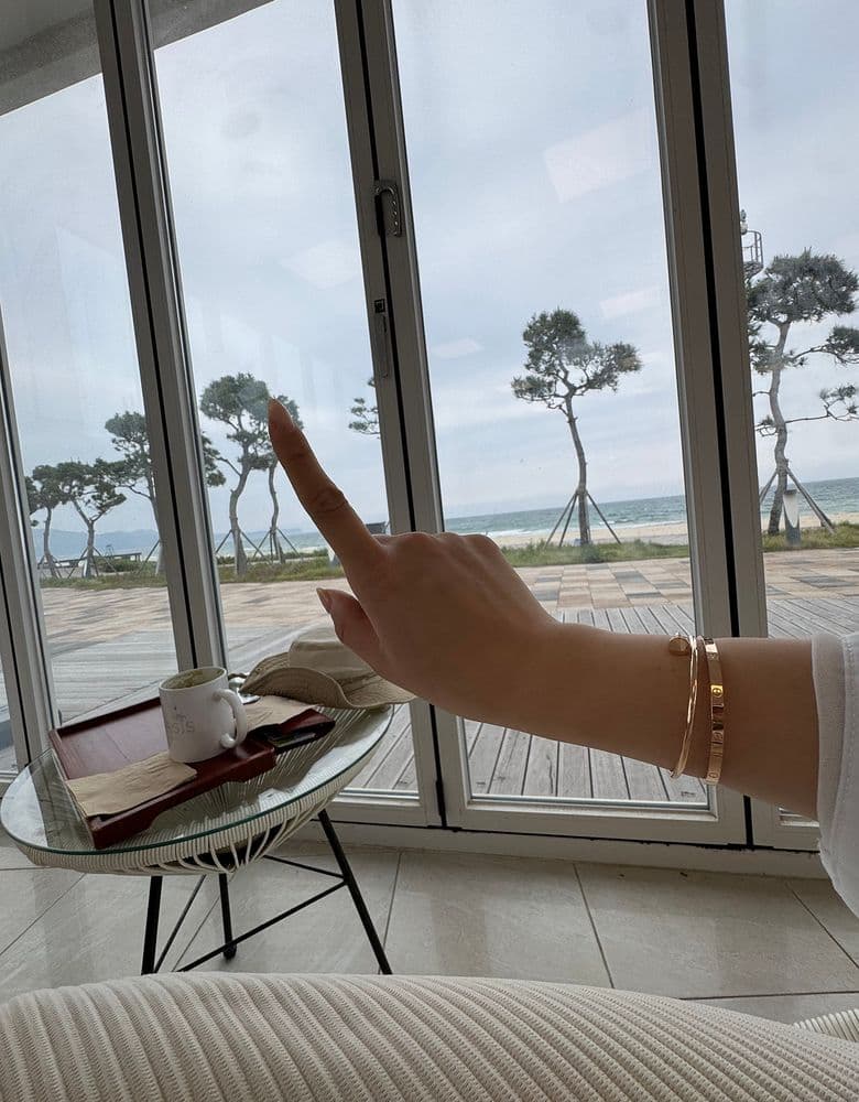 까르띠에 엥 끌루 팔찌 17 & 러브 팔찌 18