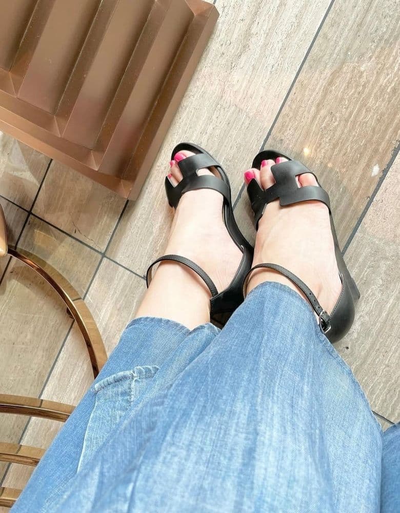 Hermès Legend sandals