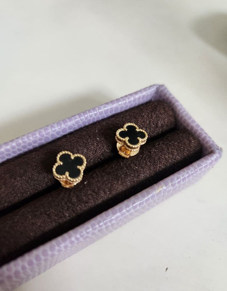 Van Cleef & Arpels Sweet Alhambra Earrings