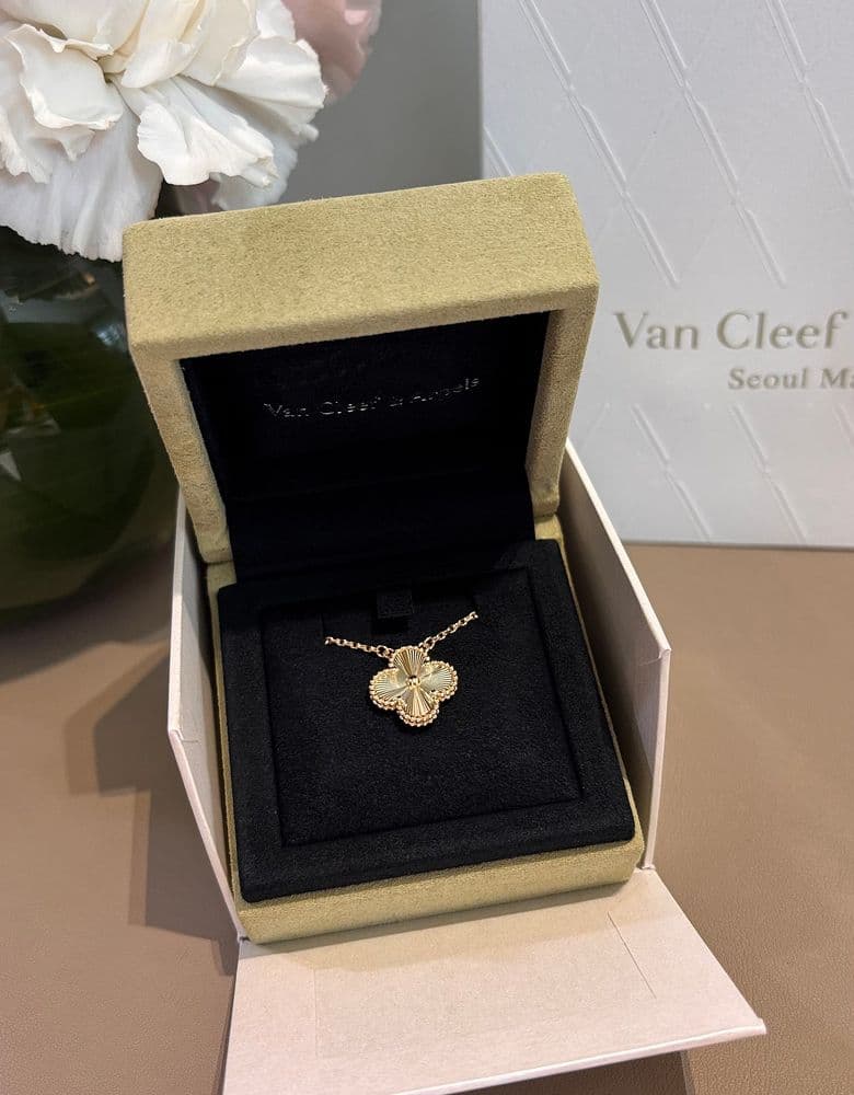 반클리프앤아펠 빈티지 기요세 목걸이