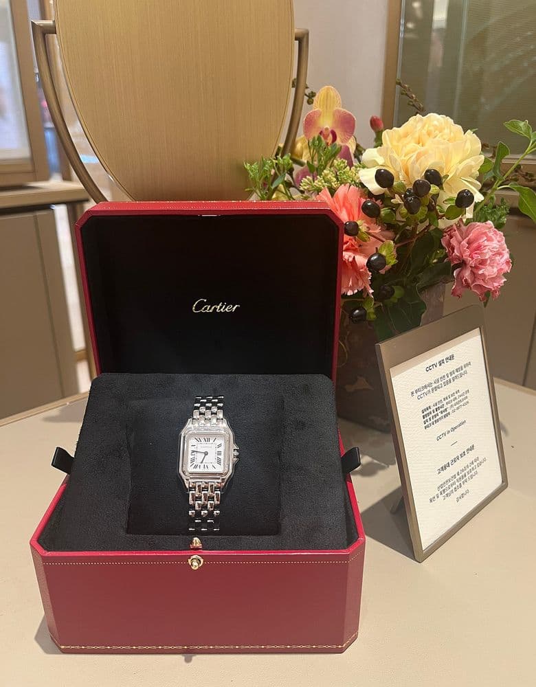 Cartier Panthère Medium