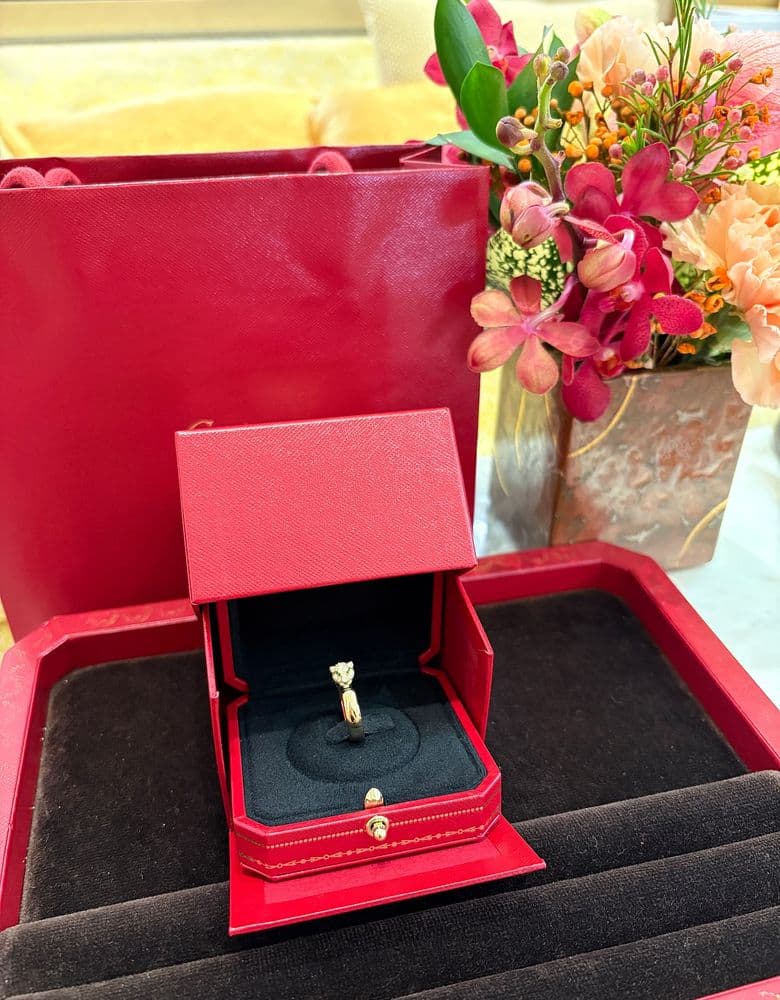 My thoughts on purchasing the Cartier Panthère ring.