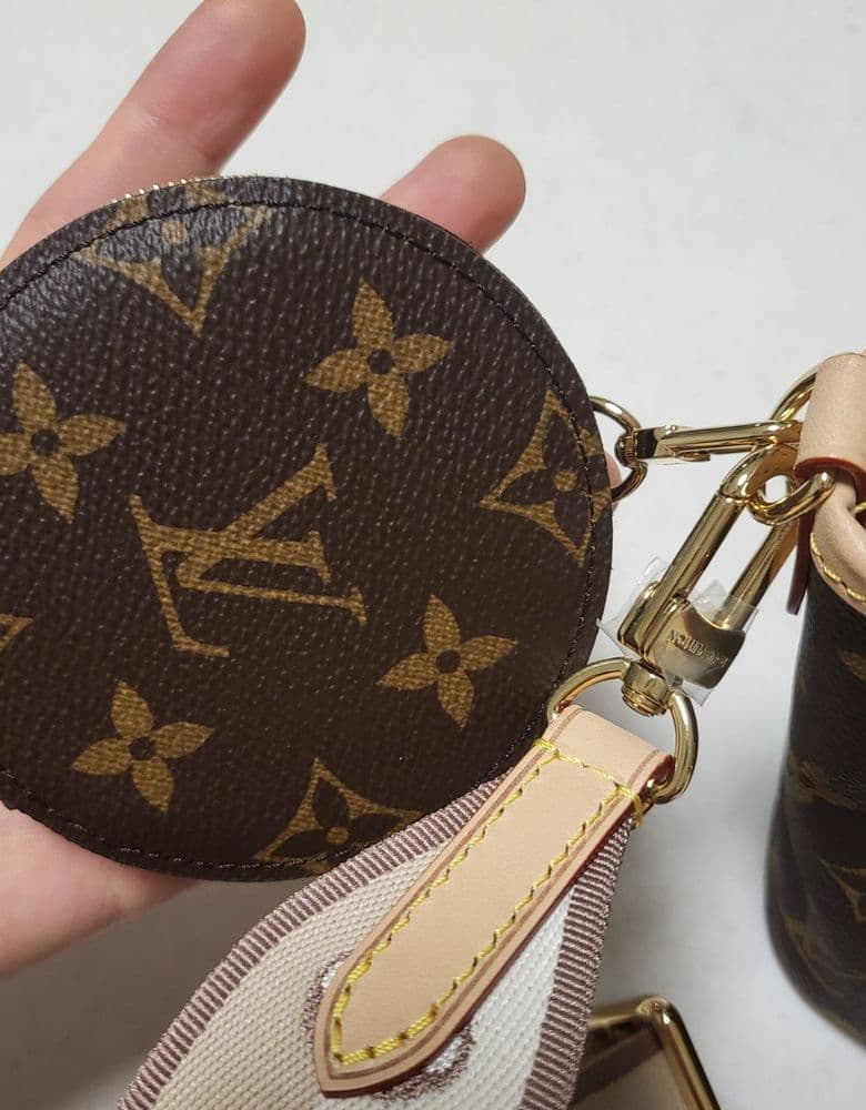 Louis Vuitton Neverfull BB