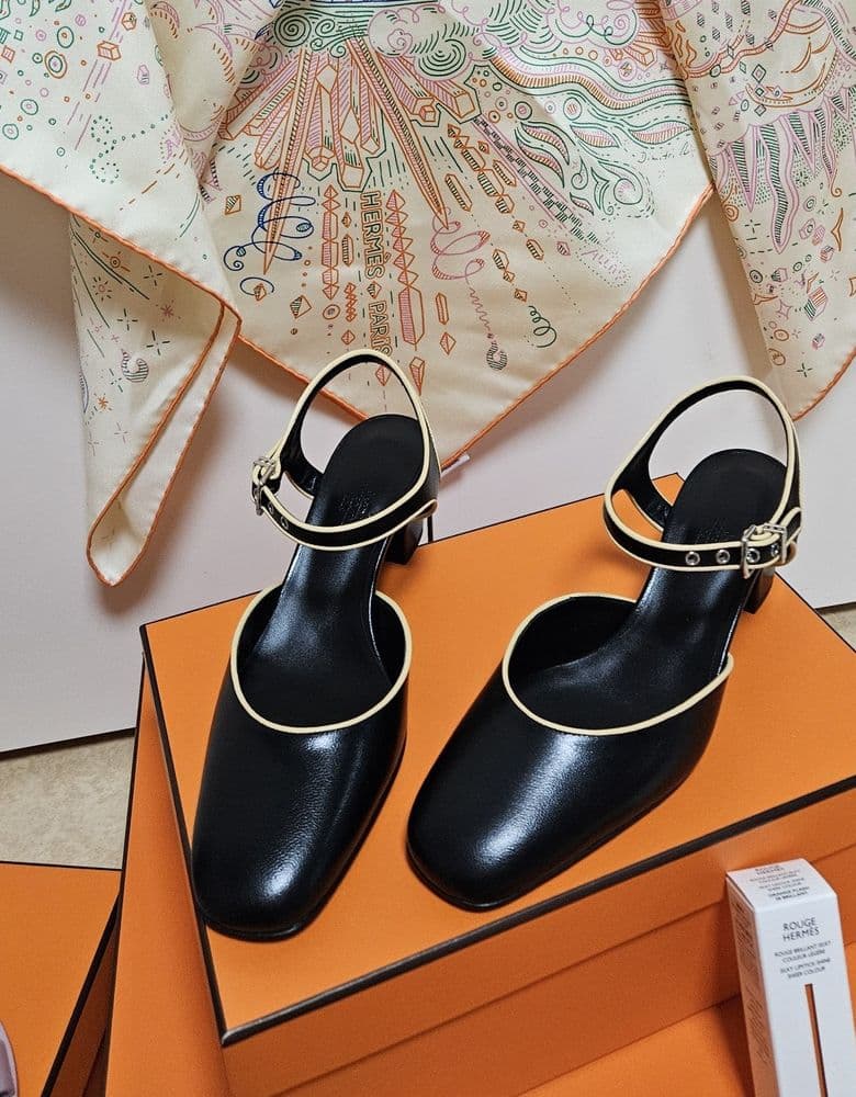 에르메스 샌들