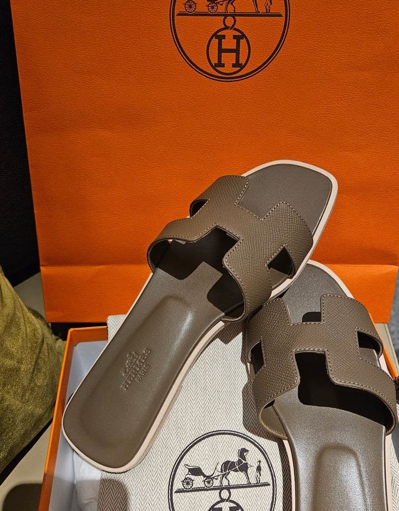 에르메스 샌들