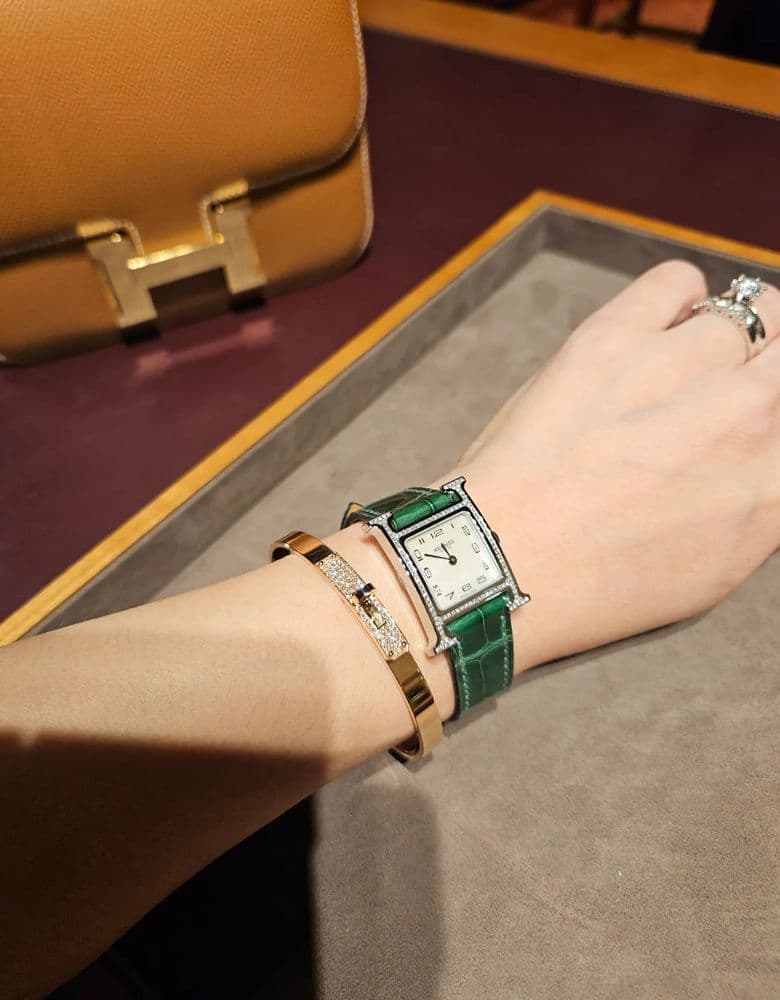 에르메스 에이치아워