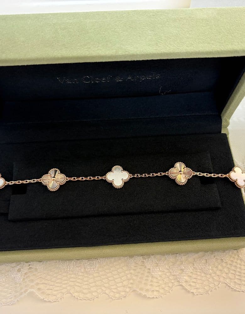 반클리프 메종 팔찌 