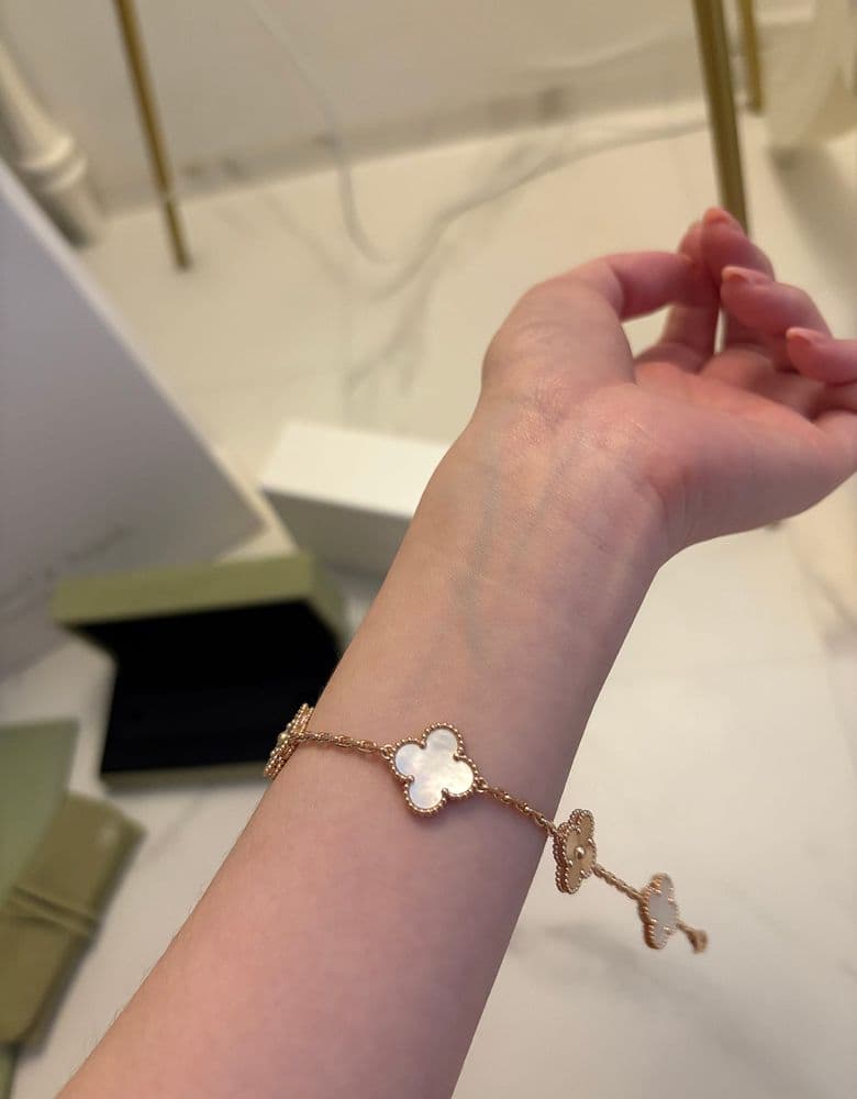 반클리프 메종 팔찌 