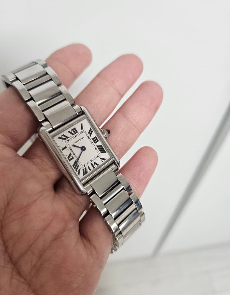 까르띠에 탱크 머스트