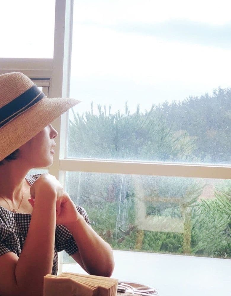 헬렌카민스키 뉴포트, 에타, 베사