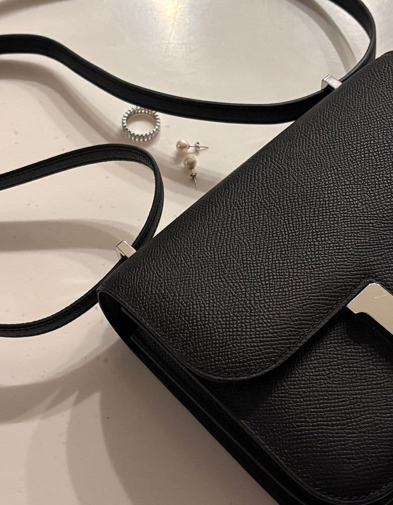 에르메스 콘스탄스 18 블은(블랙 은장) 리뷰