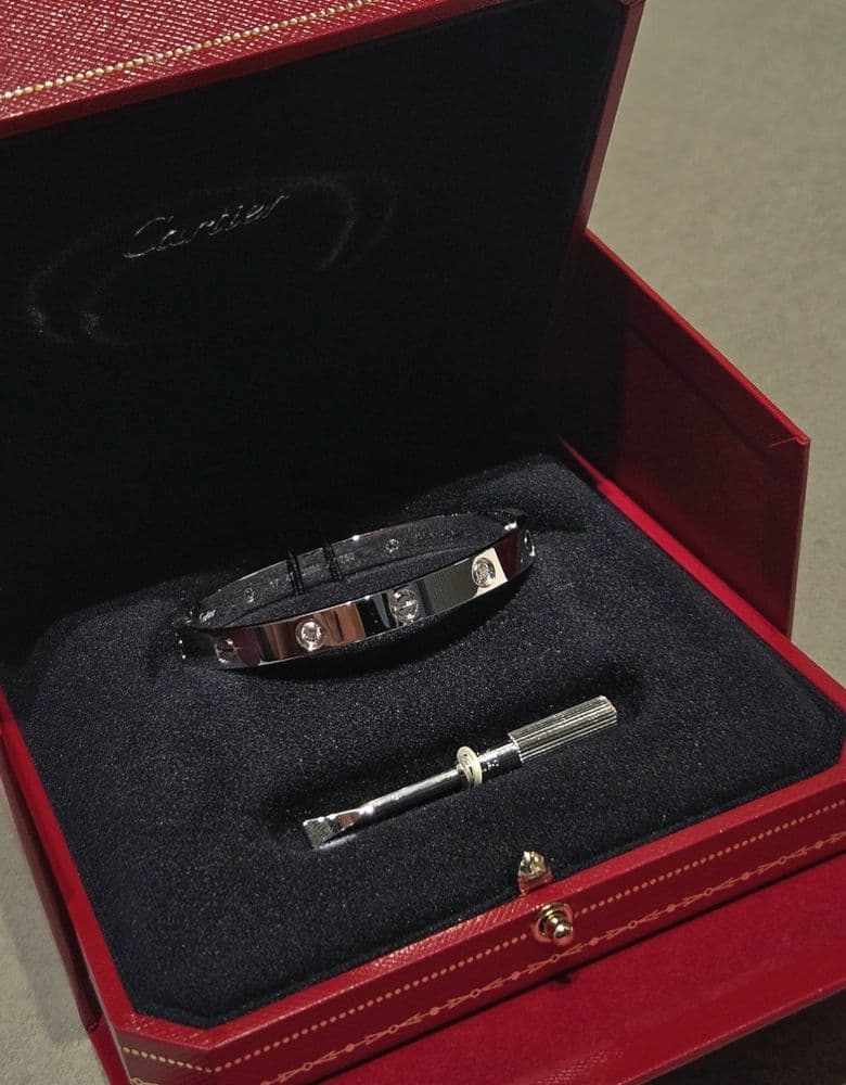 까르띠에 러브팔찌 클래식 화이트 골드 후기 & 사이즈 팁