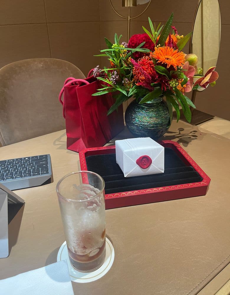 까르띠에 클래쉬드 링