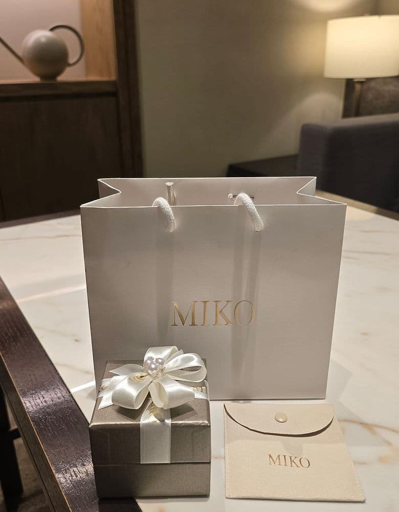 Mikko Mini Lampas Earrings