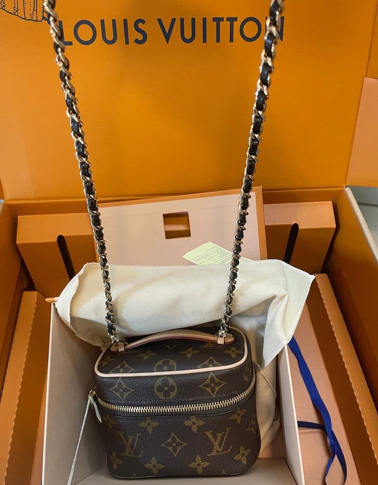 Louis Vuitton Nice Nano