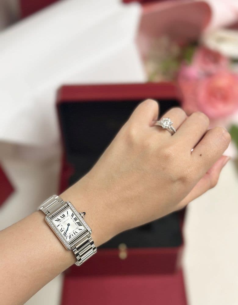 까르띠에 탱크 머스트 다이아 + 새틴 스트랩