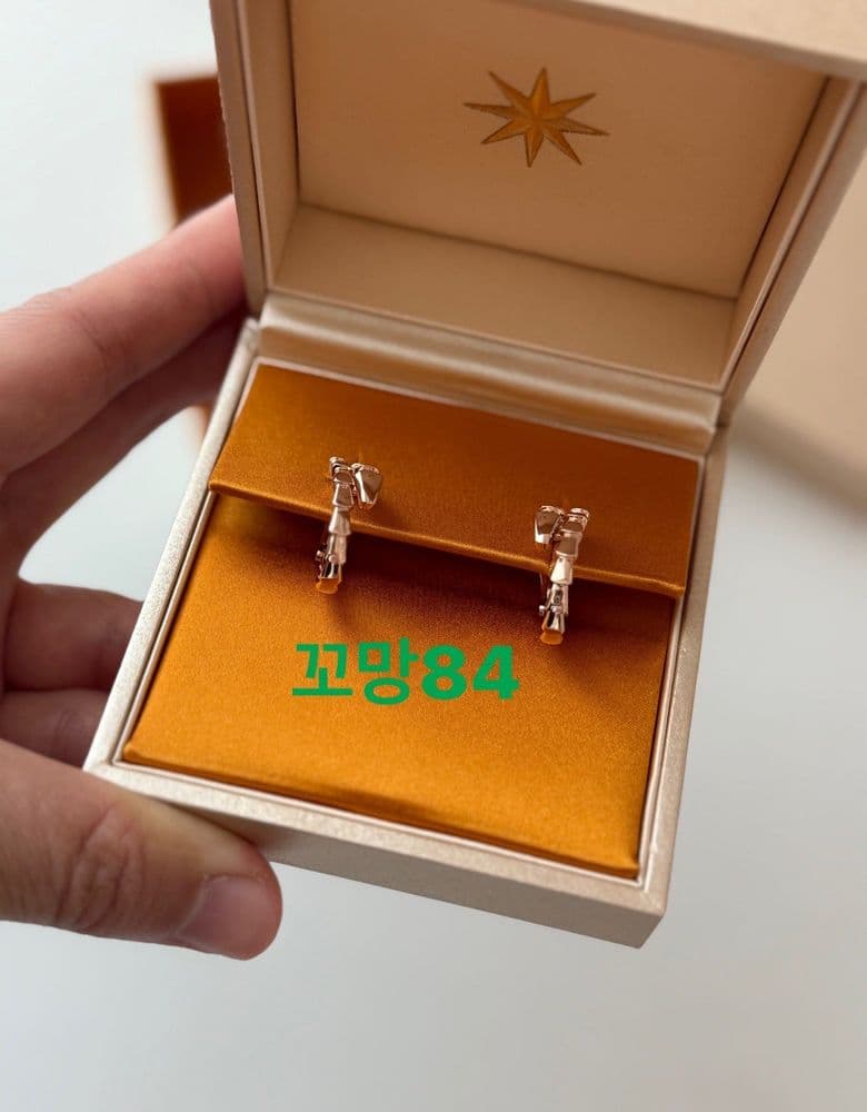 Bvlgari Serpenti Plain Earrings