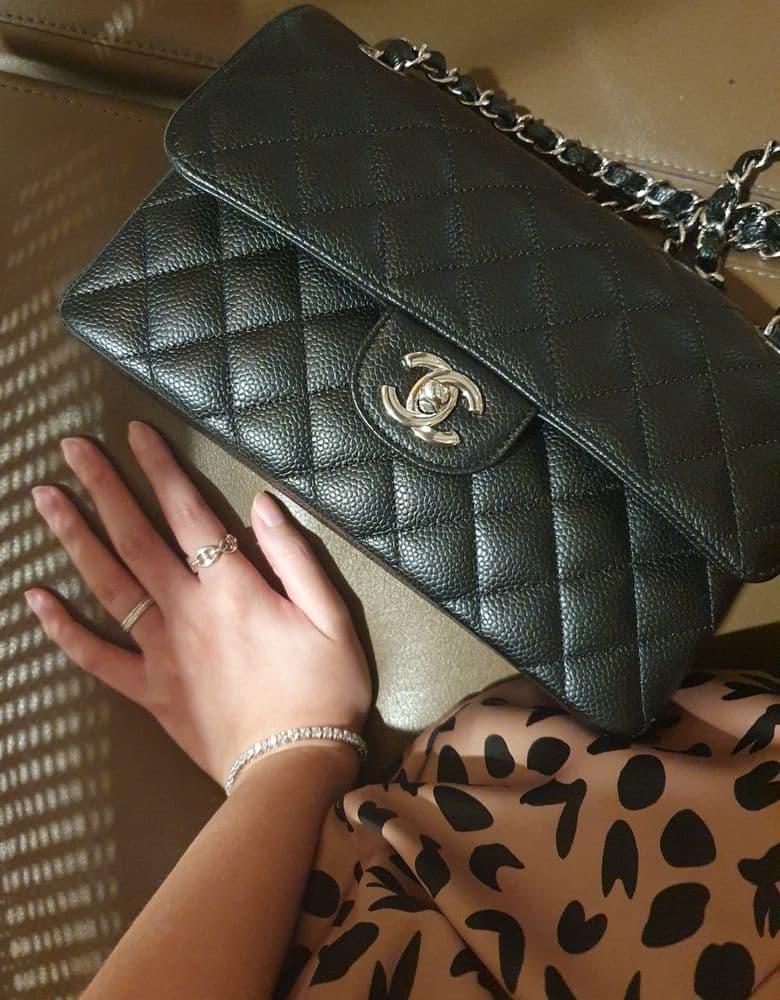 Chanel Classic Small versus Chanel Classic Wallet On Chain - Which one is right for you?