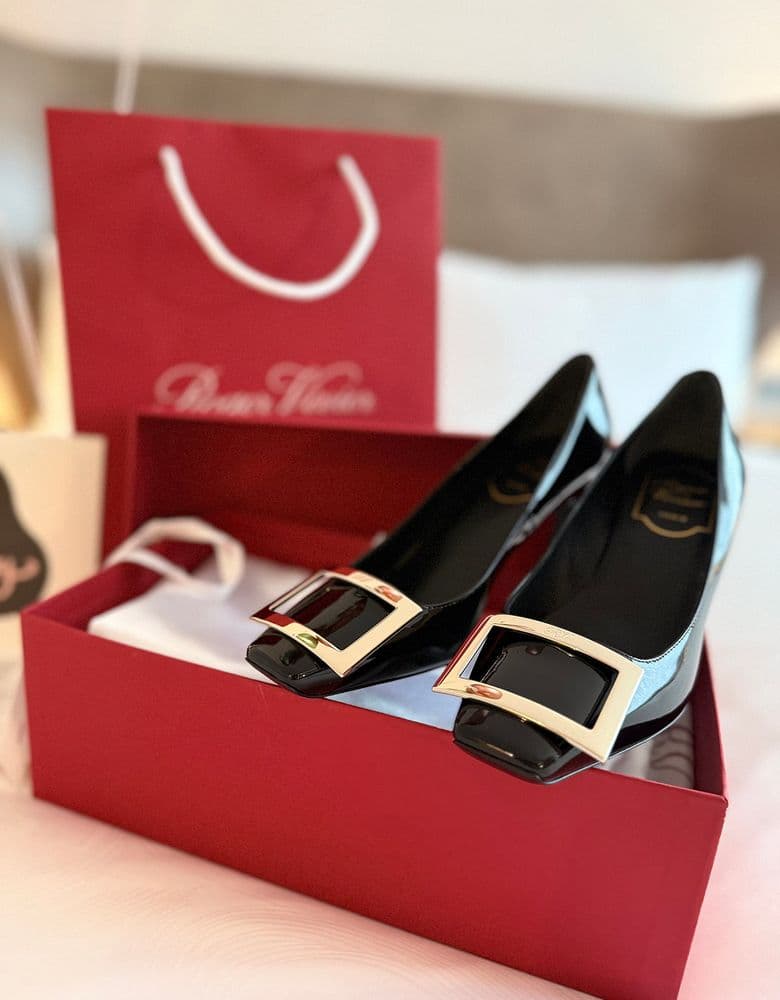 Unboxing the Roger Vivier Trumpet 7cm Heel & Max Mara Ludmilla Tabacco Outfit Pics